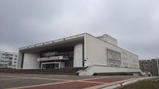 В Орловском драмтеатре устранили нарушения в работе аварийного освещения